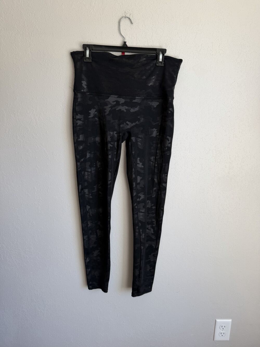 Spanx Black Camo Pull On High Waisted Skinny Leggings Womens 1X Athletic Yoga
